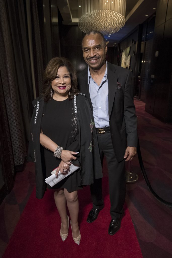 Clarice Tinsley, Stephen Giles