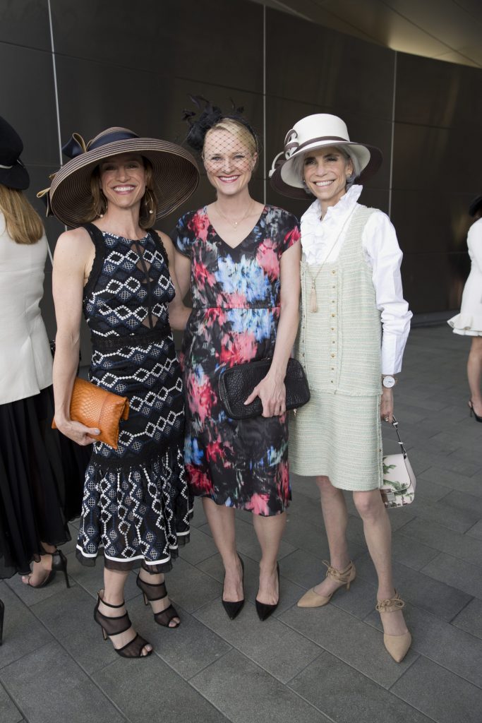 Hermann Park Conservancy Hats in the Park luncheon in the McGovern Centennial Garden (Photo by Jenny Antill Clifton)