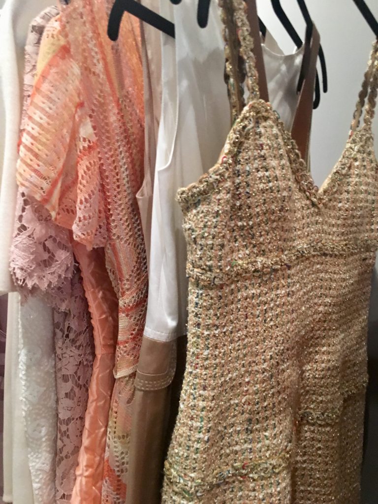 Patrons can drop in to consign, no appointment needed. 