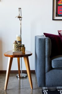 Estiluz floor lamp. Nils Thorsson and Ellen Malmer vases for Royal Copenhagen.