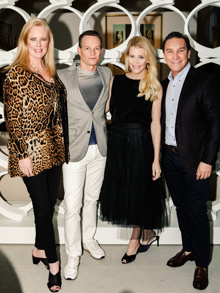 Suzanne Droese, Robert Hallam, Missy Peck, Gonzalo Bueno