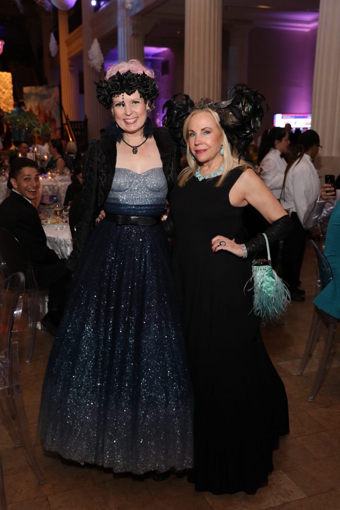 Vivian Wise, Carolyn Farb at Stages Theatre Gala.