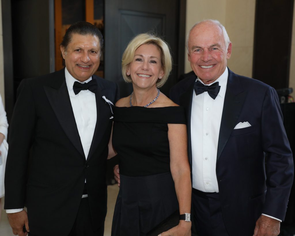 Robert Agostinelli, Pam and Gary Patsley