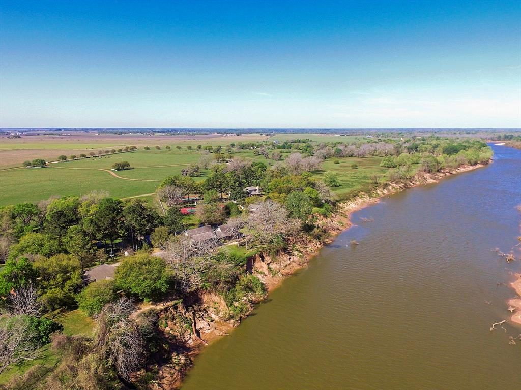 It doesn't get more Texas than the Brazos River. 