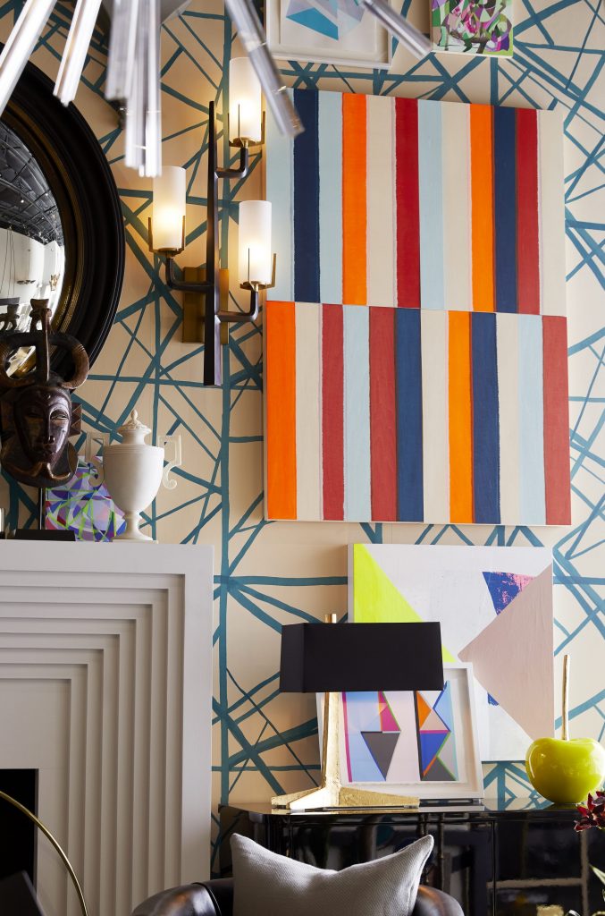 Kelly Wearstler wallpaper, artwork from Galleri Urbane