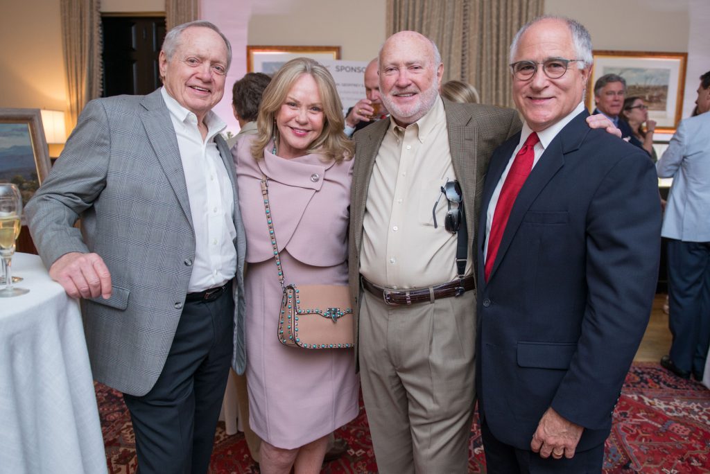 Tejas Libre at Bayou Club at Memorial Park