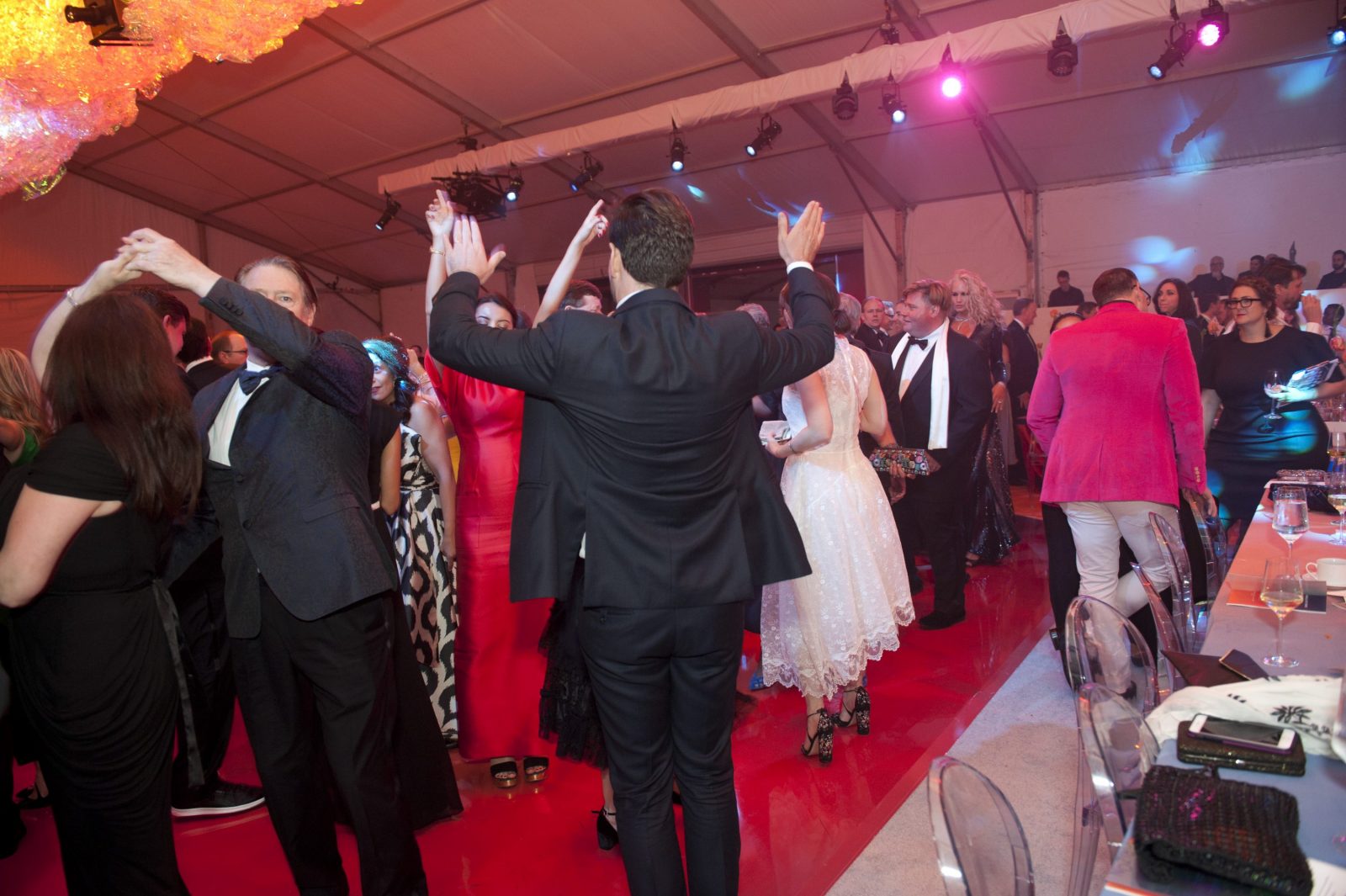 1.3 Million Dallas Night Brings a Virtual Emcee and a Hot Live Auction