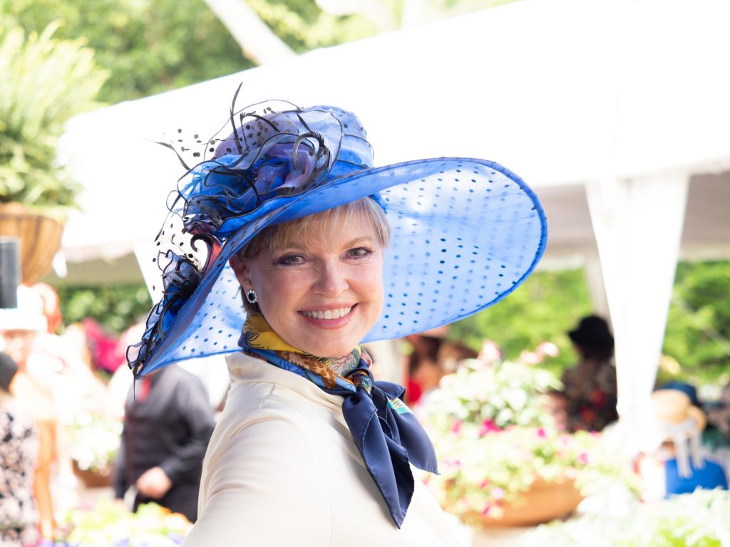 Donna  Arp  Weitzman