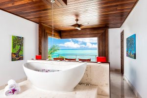 Luxury Retreats Beach Kadni tub