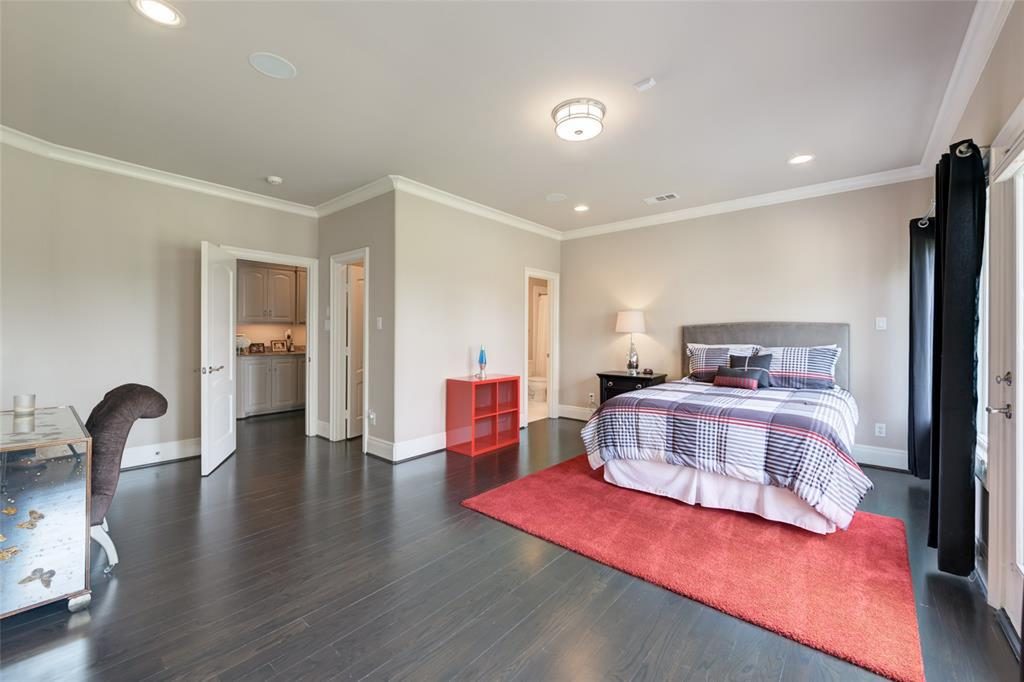 The estate's seven bedrooms and 11.5 bathrooms are spread across three floors. 