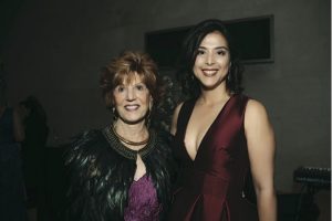 Donna Wilhelm, Lara Harrison