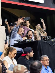 Alex Rodriguez selfies Astros
