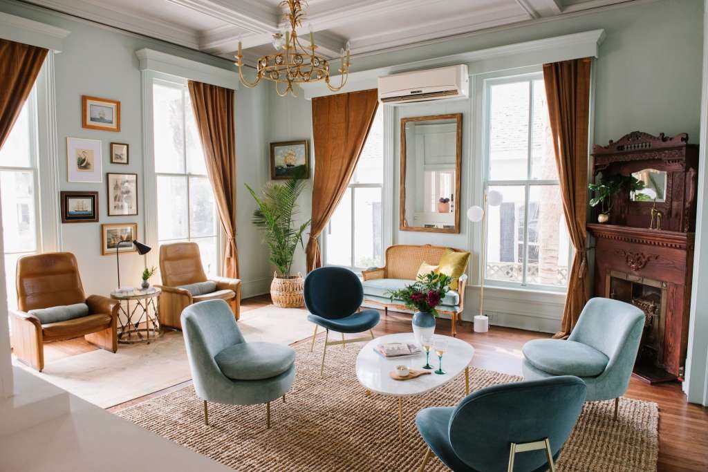 Eddings wanted the parlor to be a calming place to chat and have a cup of coffee. 