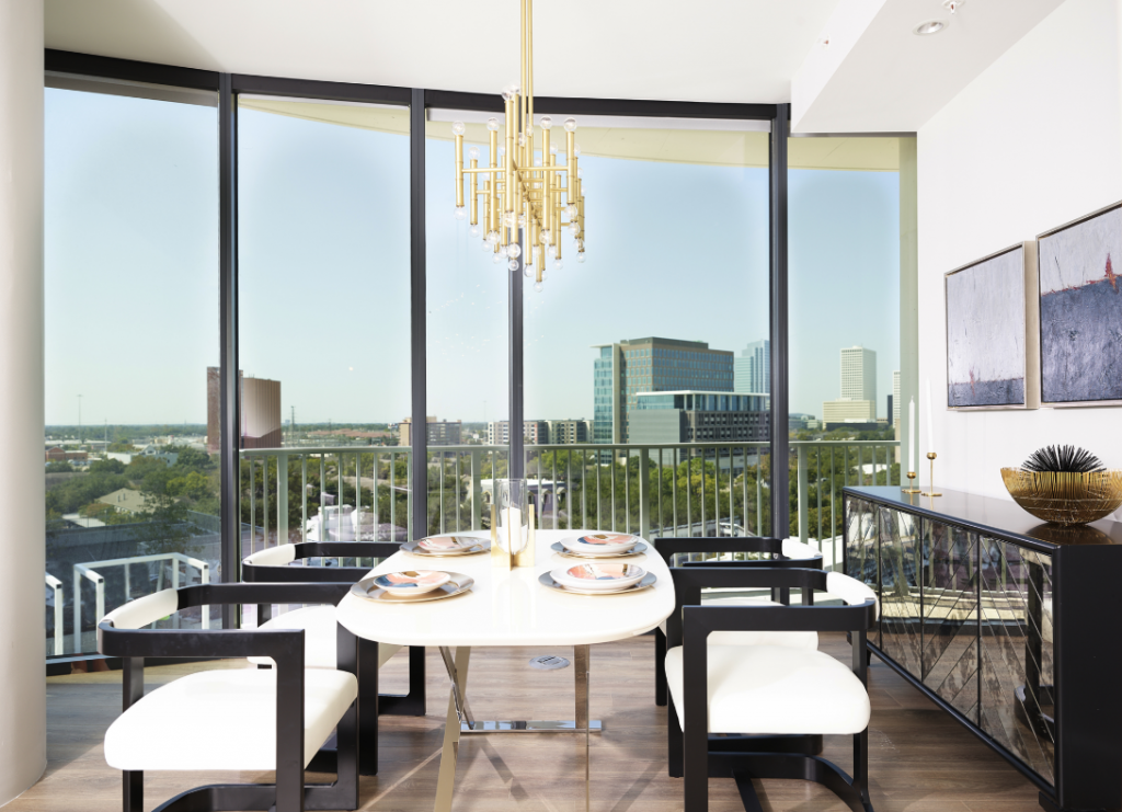 Kirby Collection gives you dinner with a view. (Photo by VJ Aripe.)