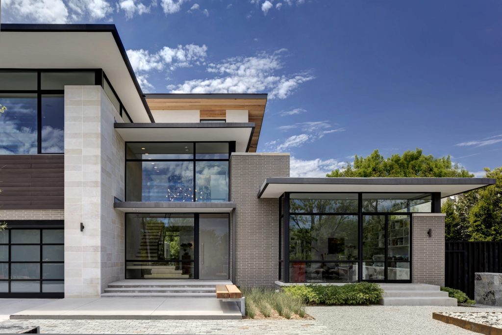 Surrey Circle. Photo by Charles Davis Smith, FAIA, Courtesy of Bernbaum-Magadini Architects.