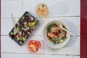 Tight Quarters Dallas restaurant