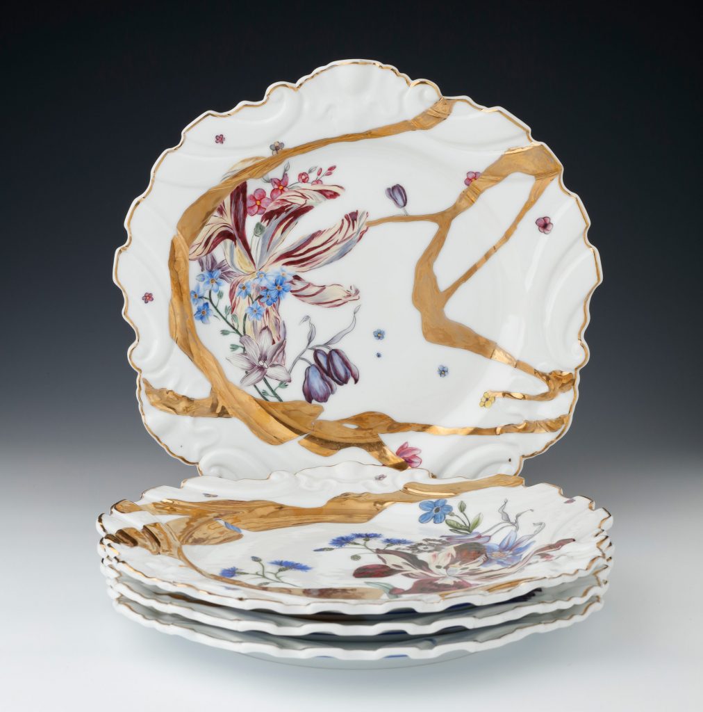 Alchemy dinner service designed by Jeffrey Bilhuber for de Gournay.