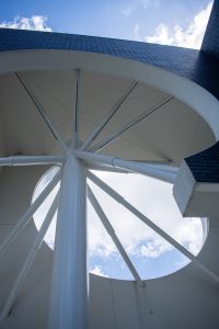 The Moody Center for the Arts at Rice University, designed by West Coast architect Michael Maltzan. The starburst feature here marks the entrance to the gallery just below.