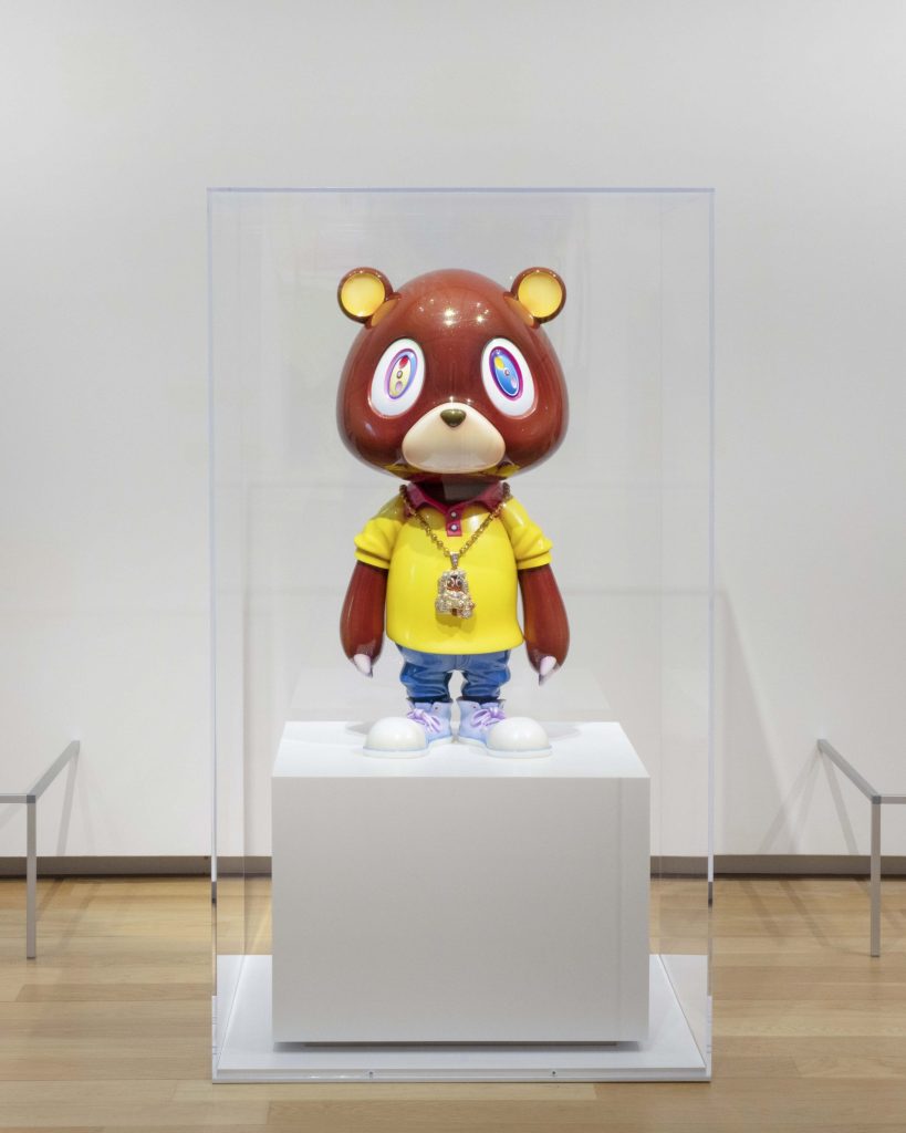 Takashi  Murakami Kanye  Bear,  2009Aluminum,  carbon  fiber,  urethane  paint,  steel,  and  Corian  baseOverall:  60  5/8  ×  29  1/8  ×  29  1/8  in.  (153.99  ×  73.98  ×  73.98  cm)©2009Takashi  Murakami/Kaikai  Kiki  Co.,  Ltd.  All  Rights  Reserved.