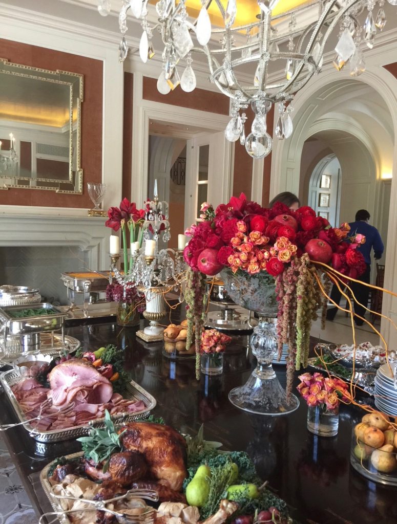 Sheridan and John Eddie Williams River Oaks dinner party