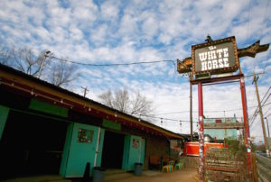 austin white horse