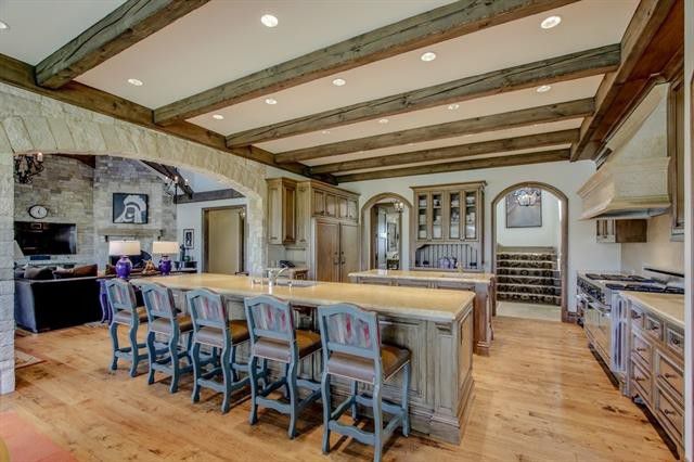 The second island is the perfect set-up for breakfast. 