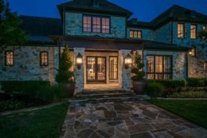 glenn beck mansion night