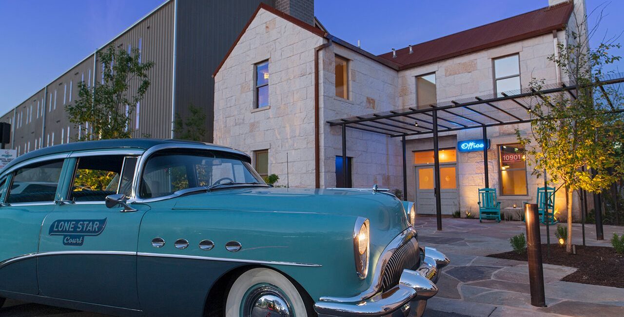 lone star court car valencia