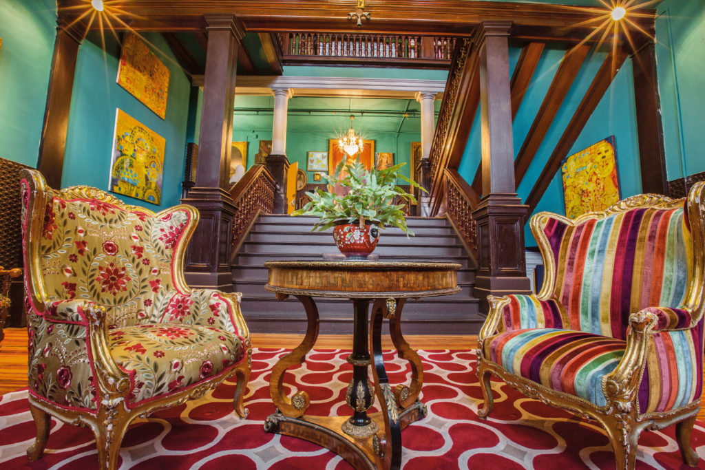 About the Gilded Age architecture, the artist exclaims, “The stairways make the joint!” (Photo Chris Bolton)