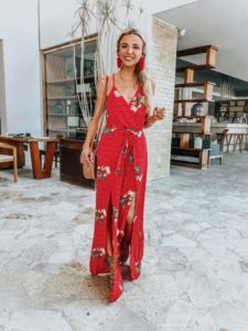 Fashion blogger Dani Austin