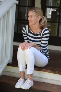 Carly Lee Houston blogger