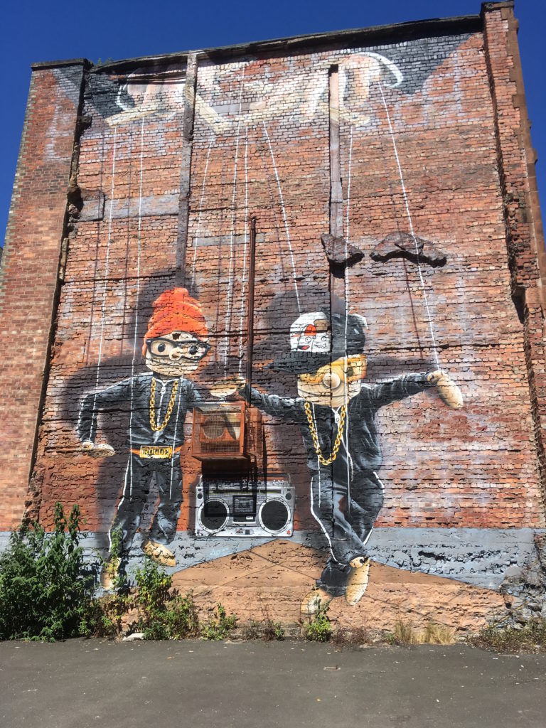 Even the graffiti in Glasgow is art.