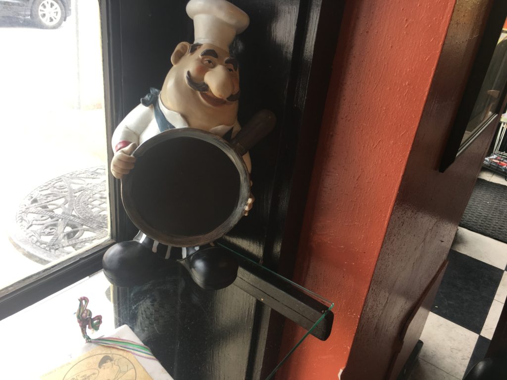 People have got their eye on Dacapo's decorations. 