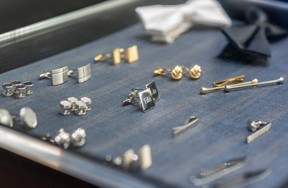 At Indochino, it's the little things that count. 