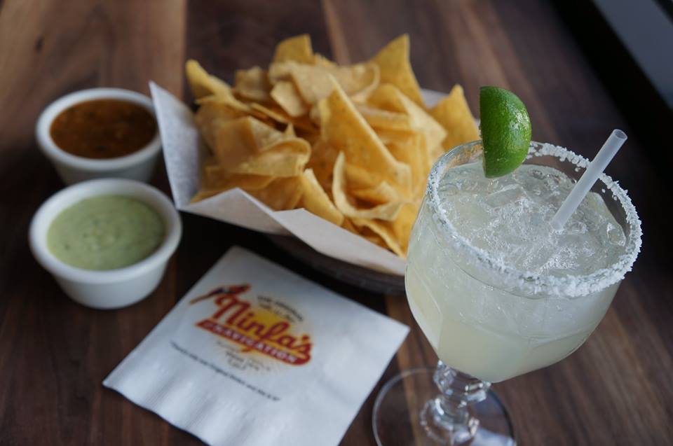 Other Tacos y Tortas will have full bars. 