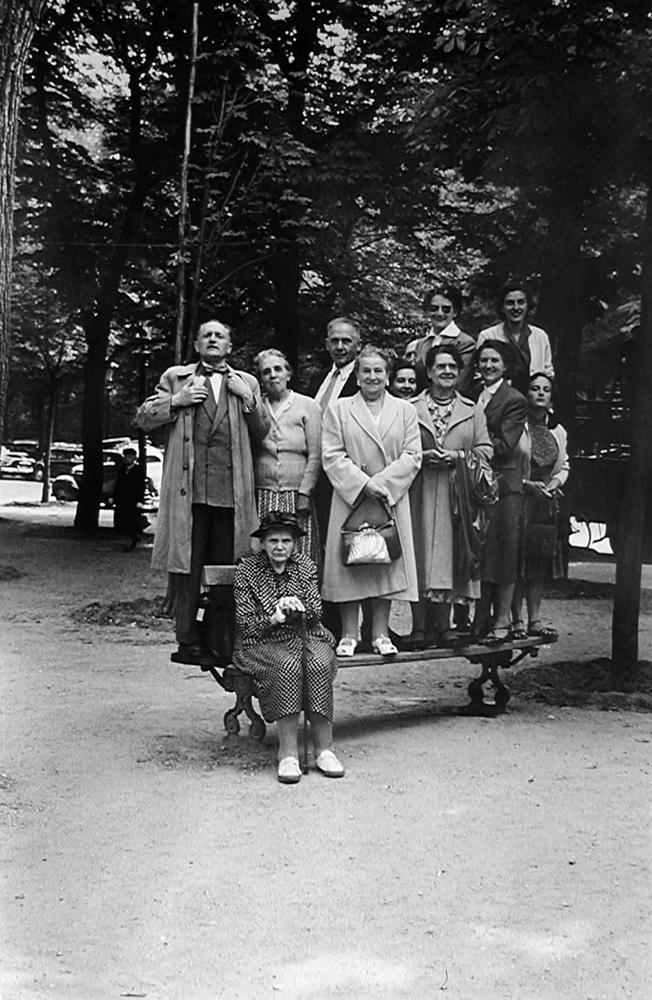 Courtesy Elliot Erwitt/Magnum Photos & PDNB Gallery, Dallas, TX