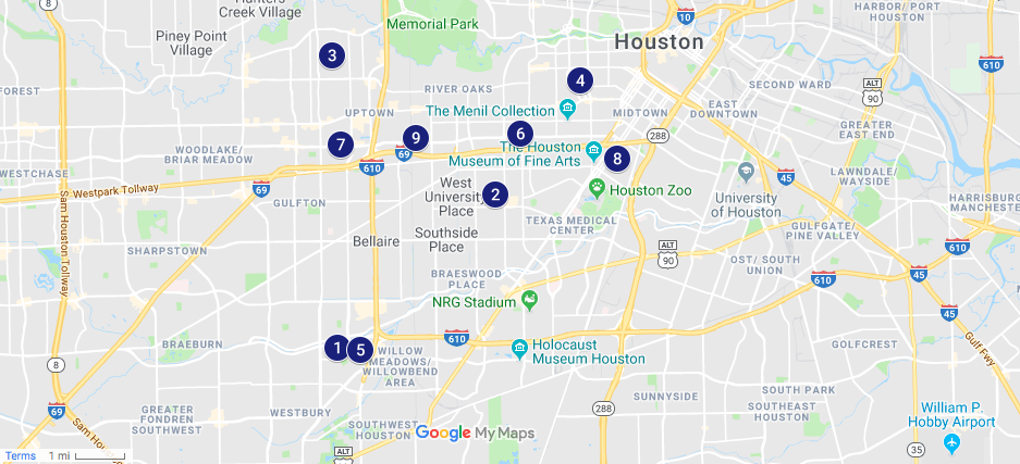 The nine modern homes on the tour are pretty close together. 