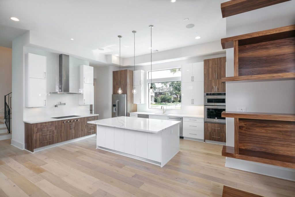 Light is the main focus at 5003 Glenmeadow, leading to big windows, tall ceilings and large openings. 