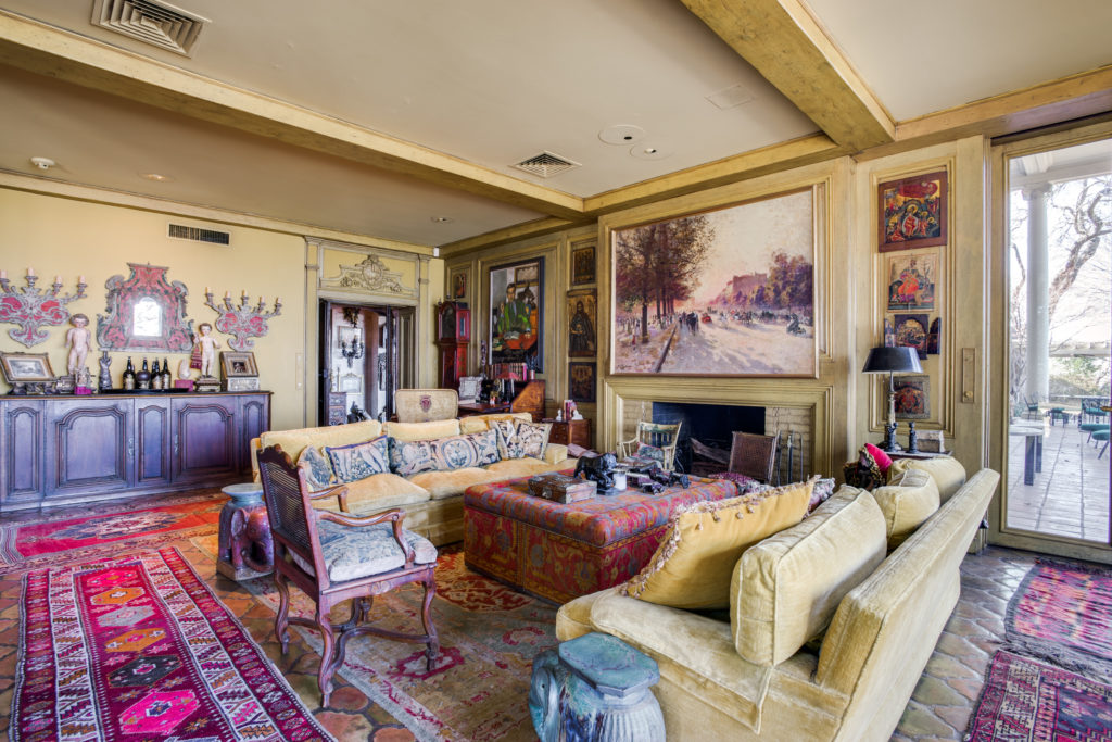 Martha Hyder's Fort Worth Home