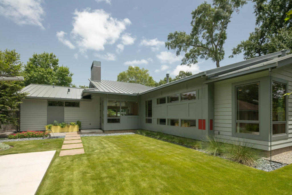 8725 Banzer, RD Architecture