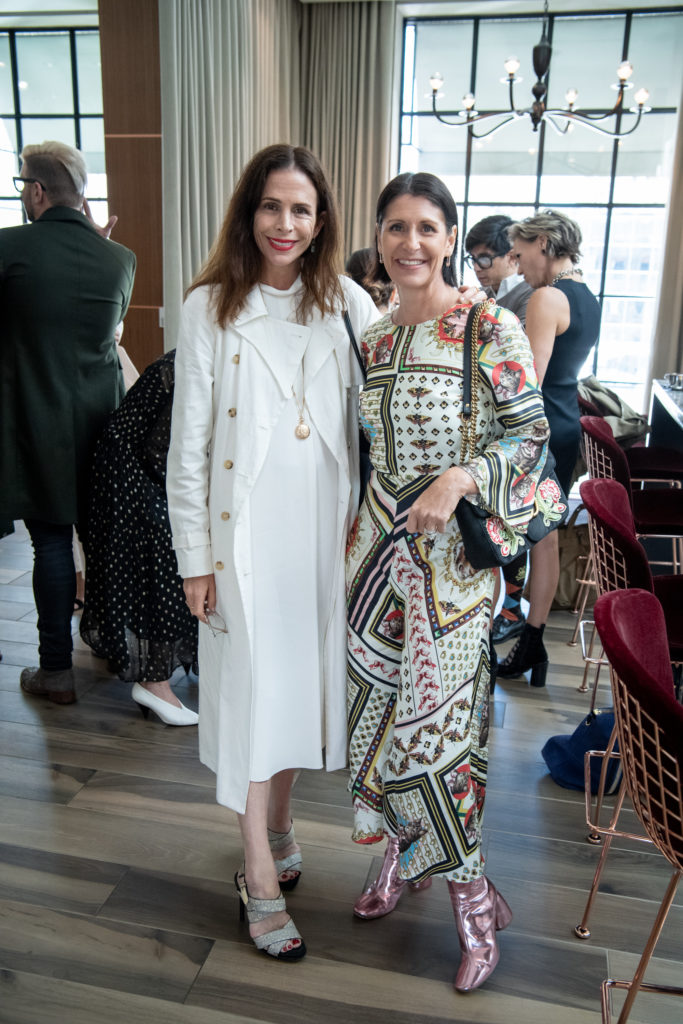 Cristina Ehrlich, Deborah Scott