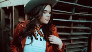 country artist Frankie Leonie