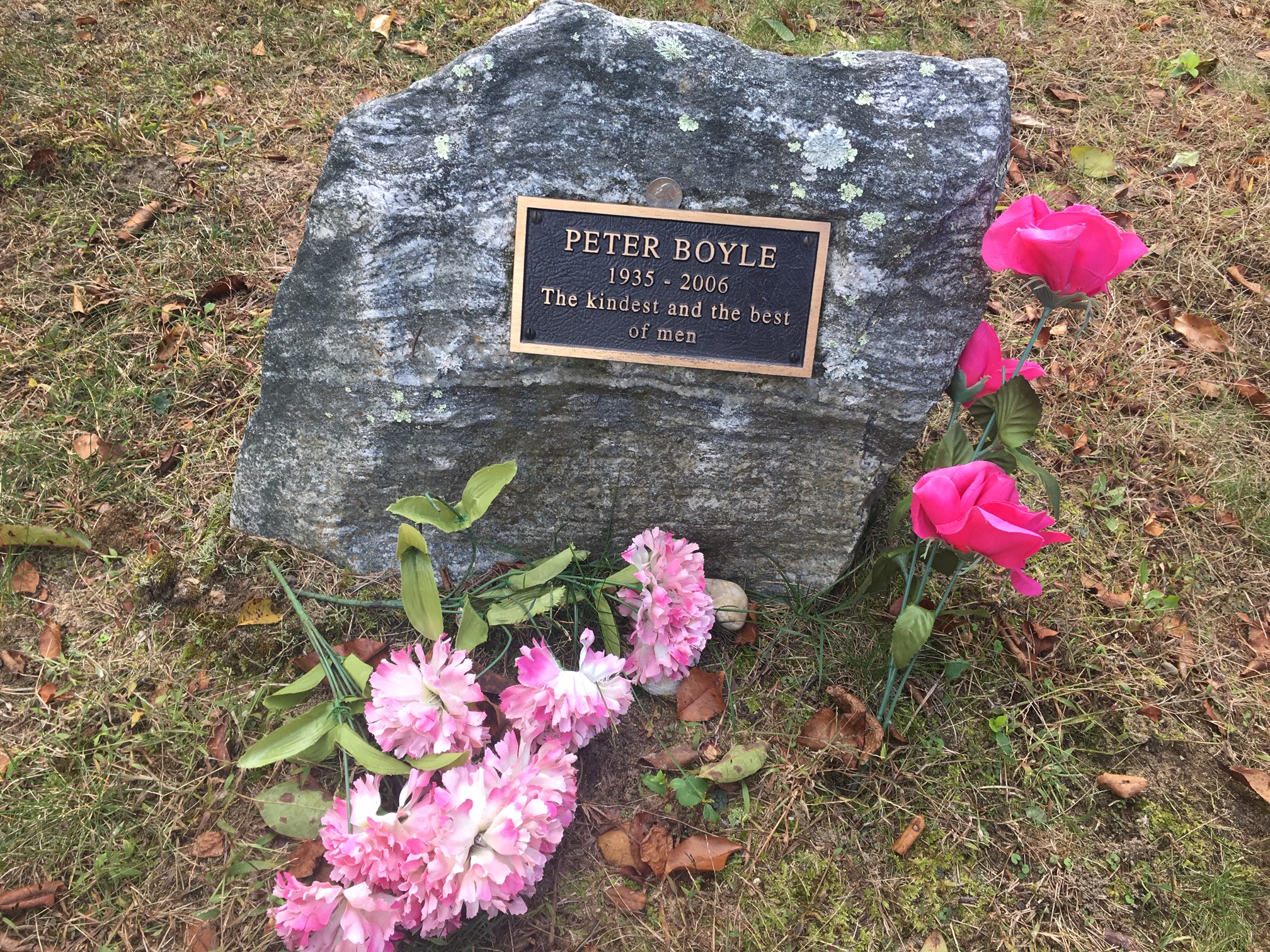 Secret Art Graves — Visiting the Cemeteries Where the Titans of