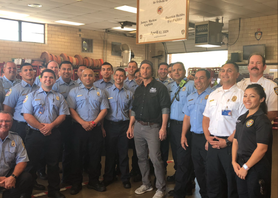 Matthew McConaughey surprised Houston's first responders with a turkey lunch on Sunday. (Photo by @HoustonFire)