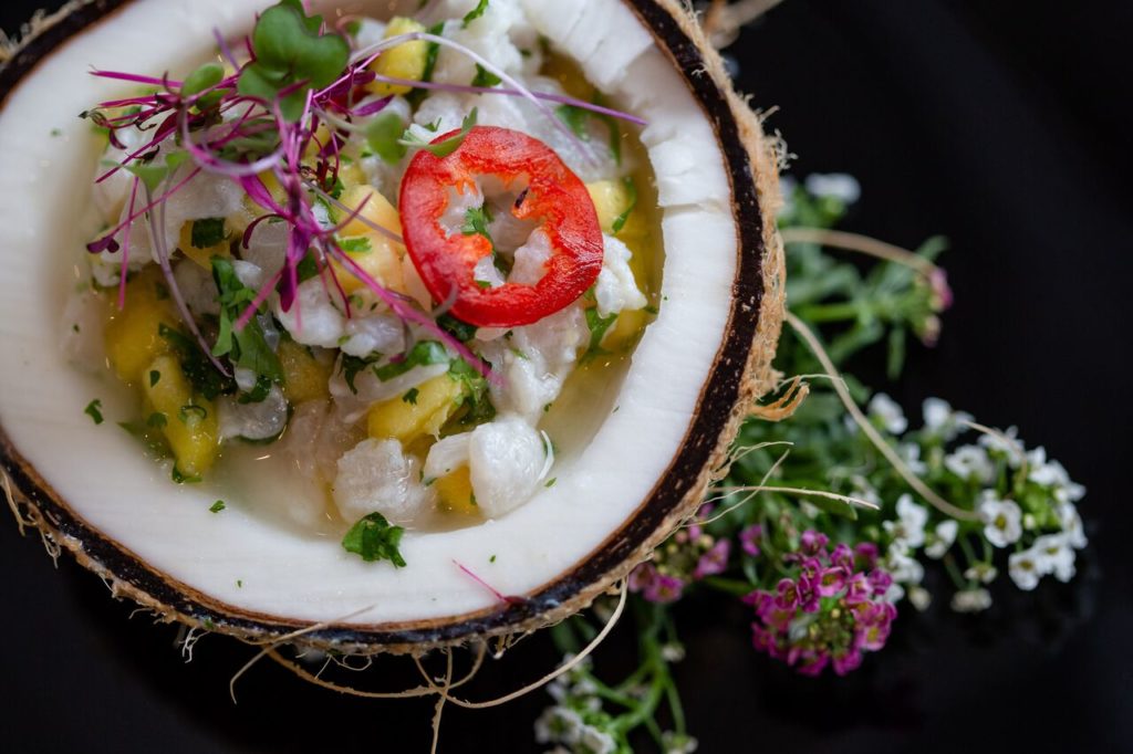 Bisou was created by the owners of clubs Spire and Clé. 