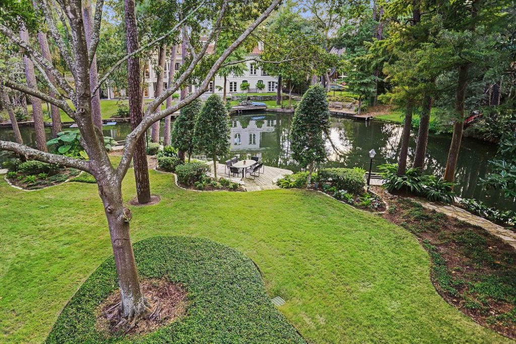 The view from the terrace is stunning. 