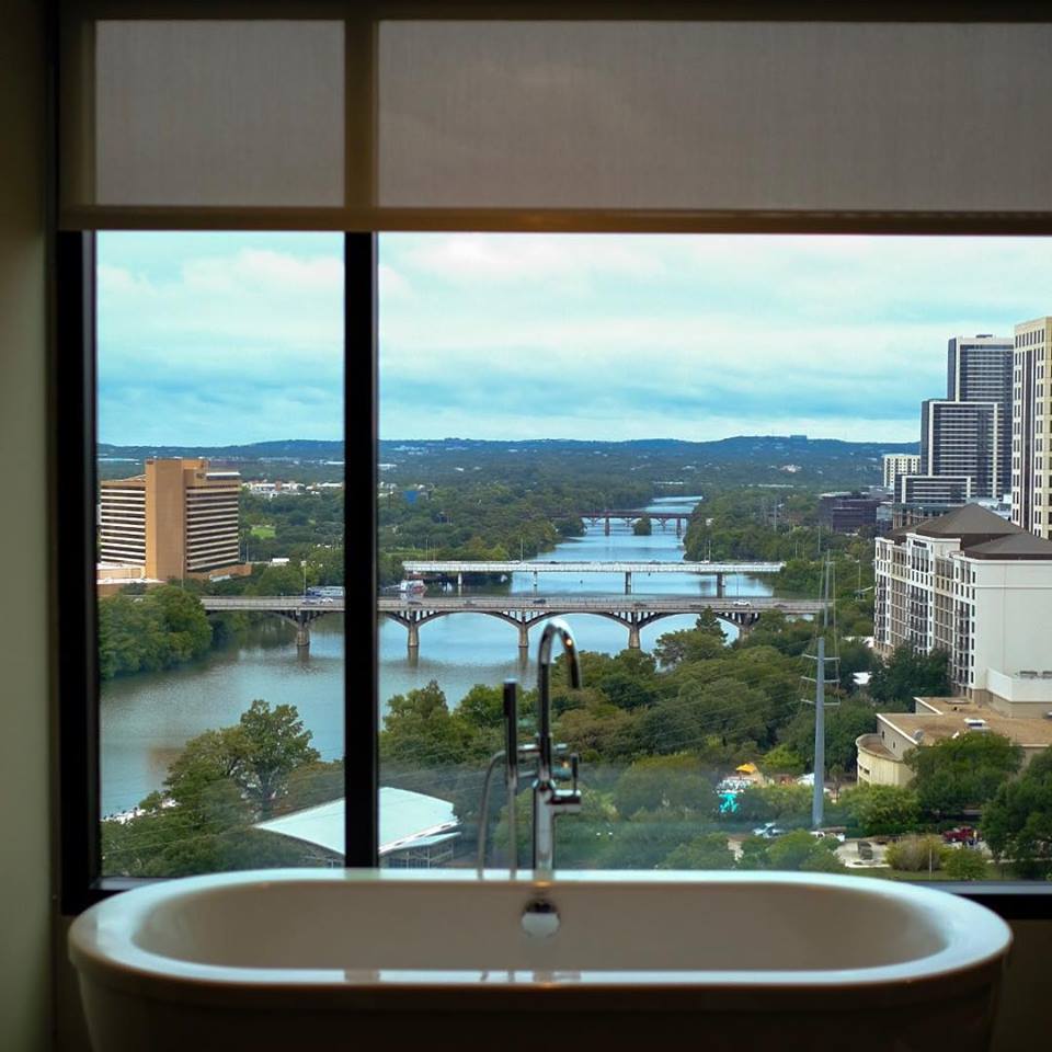 kimpton hotel van zandt tub