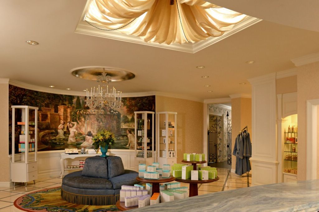 The Broadmoor's Herbal Poultice is a deep heat message with herbs to reduce aches and pains. (Photo by The Broadmoor)