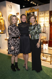 Courtney Hill Fertitta, Jennifer O'Donnell, Giggy Thanheiser