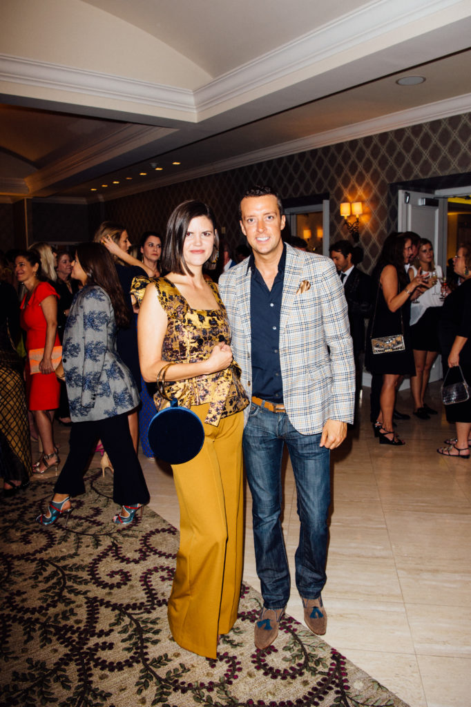 Dustin Holcomb , Nerissa Von Helpenstill